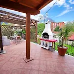 Exotic Flavour House