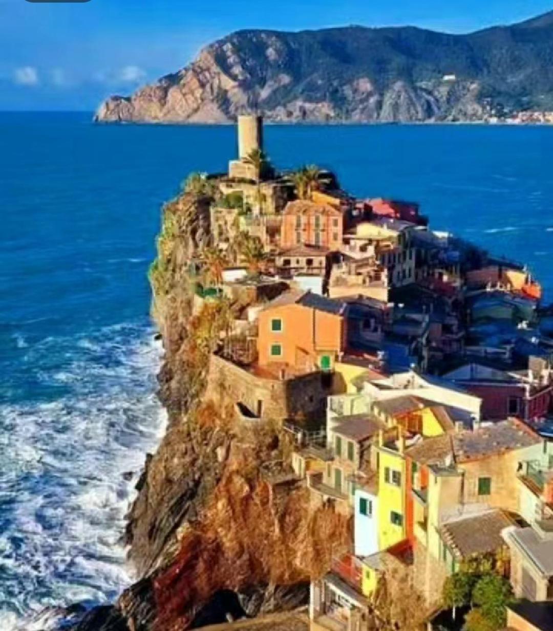 Exotic Flavour House * La Spezia